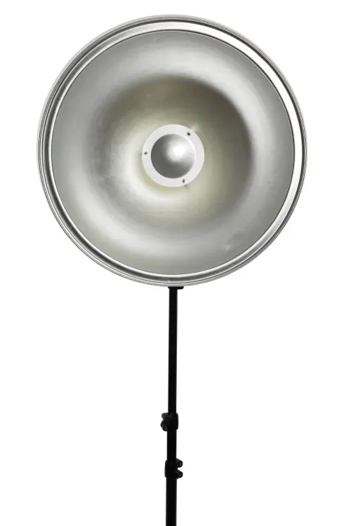 Lampade a LED per le coltivazioni indoor tipologie, vantaggi e guida all’utilizzo: